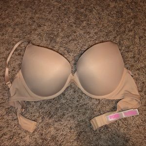 VS Pink push up bra NWOT